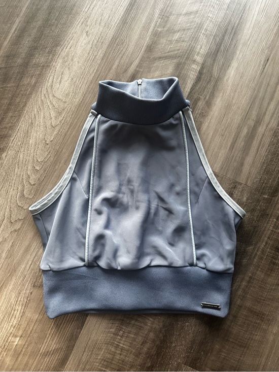 Maniere De Voir Tops - Manière De Voir Slate Blue Cropped High Neck Tank